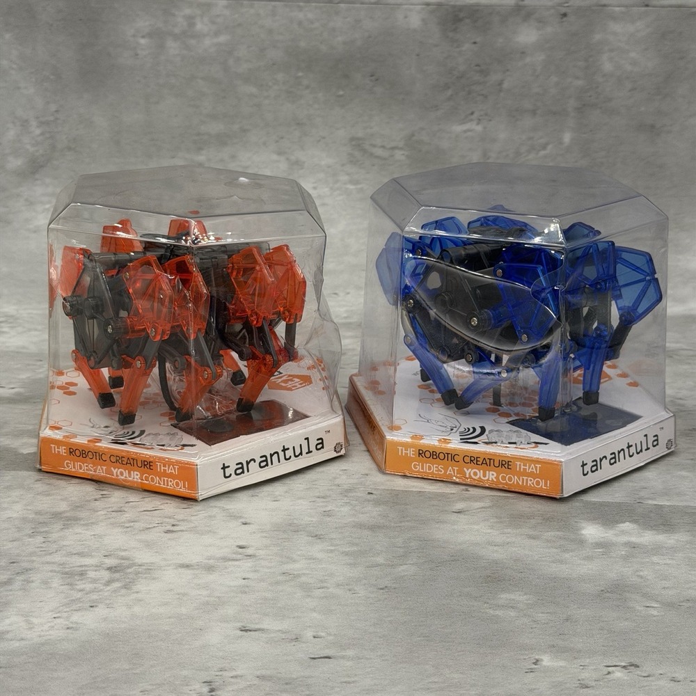 Hex Bug Tarantula Micro Robotics Creature Remote Control Spider Blue & Red